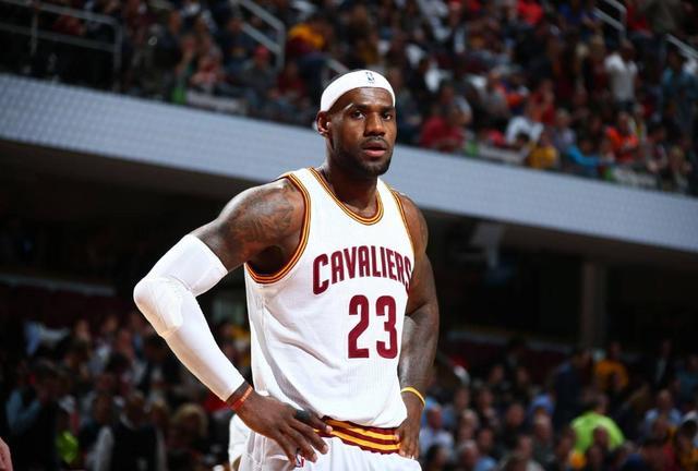 上海队轻取湖人,塔图姆关键制胜的简单介绍 上海队轻取湖人,塔图姆关键制胜的简单介绍