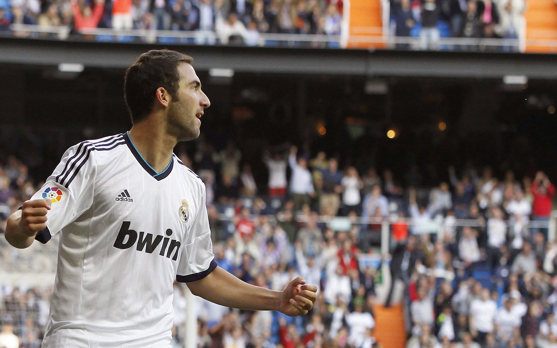 开云-国家德比之夜，巴雷拉铸就硬仗之王传奇，一位斗士如何定义现代中场